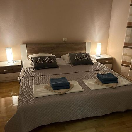 Apartmani Deni Crikvenica Exterior photo